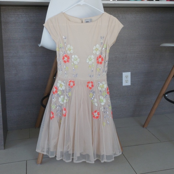 ASOS Embroidered blush dress - Picture 4 of 6